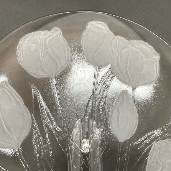 Clear Frost Glass Cake Plate Serving Tray Tulips Floral 12 3/4" across - Picture 5 of 5